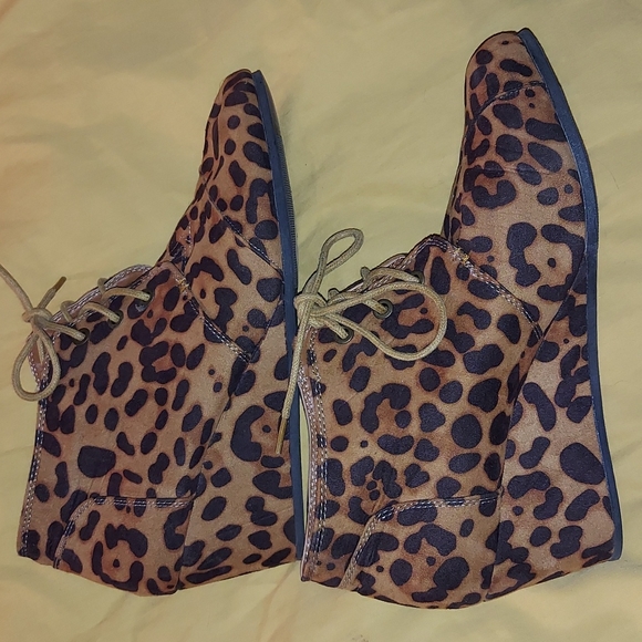 Leopard pattern booties - Picture 4 of 6